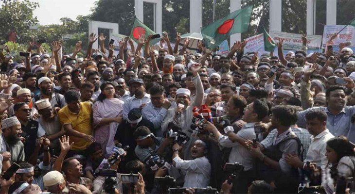 ক্ষতি পোষাতে শনিবারও ক্লাস নেবেন শিক্ষকরা